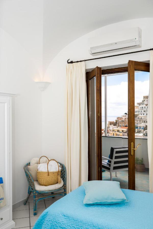 Mamma Mia Apartment Positano Exterior photo